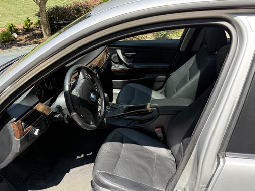 2009 BMW 328 i