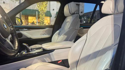 Black 2018 BMW X5 sDrive35i