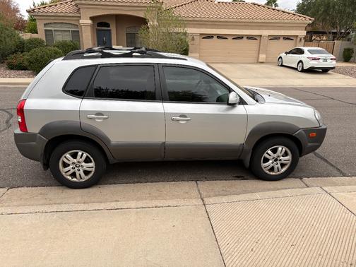 2008 Hyundai TUCSON SE