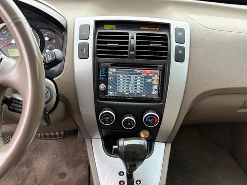 2008 Hyundai TUCSON SE