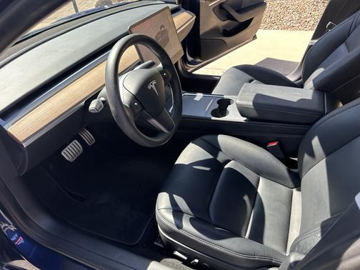 2023 Tesla Model 3 Performance