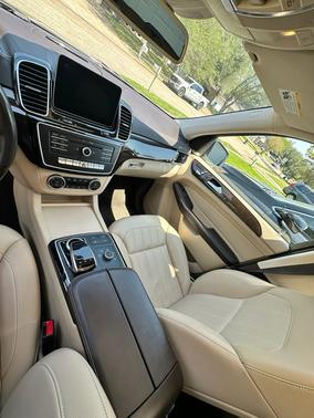 2017 Mercedes-Benz GLS 450 4MATIC