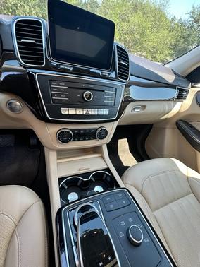 2017 Mercedes-Benz GLS 450 4MATIC