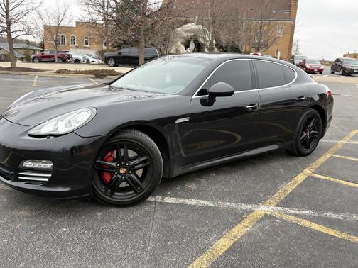 2011 Porsche Panamera Panamera 4S