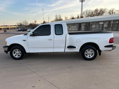 1997 Ford F-150 XL SuperCab Flareside