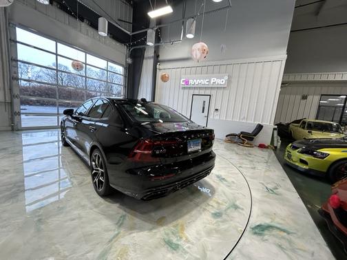 2021 Volvo S60 Recharge Plug-In Hybrid T8 Polestar