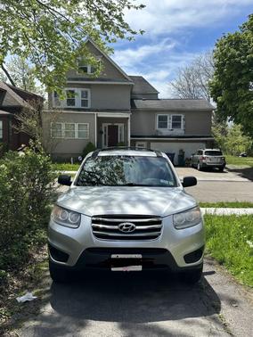 Gray 2012 Hyundai SANTA FE GLS