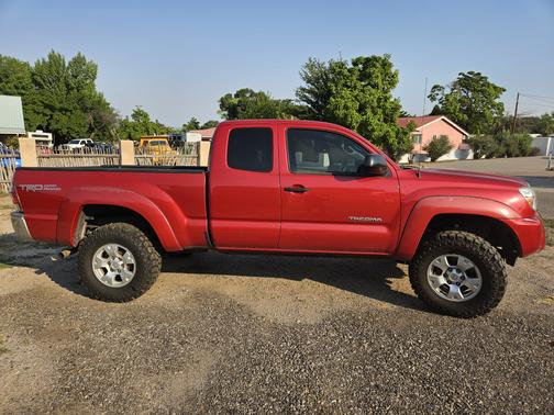 2013 Toyota Tacoma Base