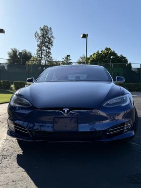 2020 Tesla Model S Performance