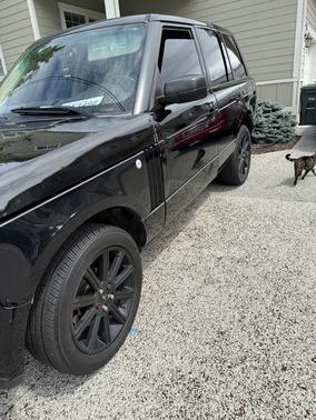 Black 2008 Land Rover Range Rover HSE