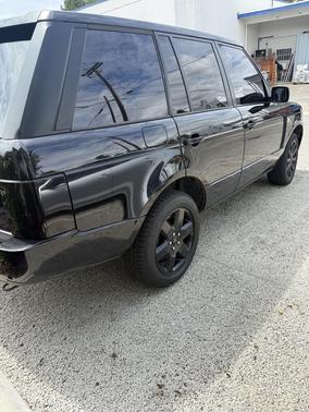 Black 2008 Land Rover Range Rover HSE