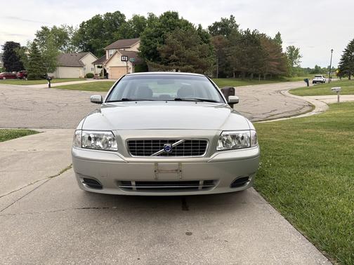 Silver 2004 Volvo S80 T6