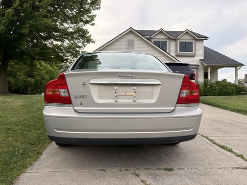 Silver 2004 Volvo S80 T6