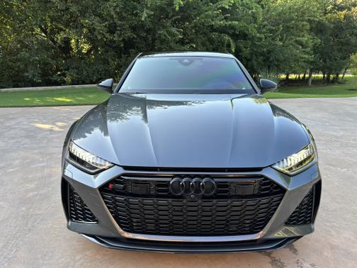 2023 Audi RS 7 4.0T