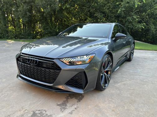 2023 Audi RS 7 4.0T