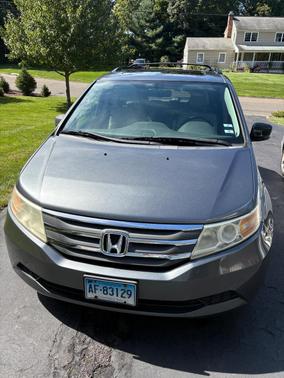 Gray 2013 Honda Odyssey EX-L
