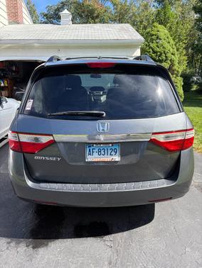 Gray 2013 Honda Odyssey EX-L
