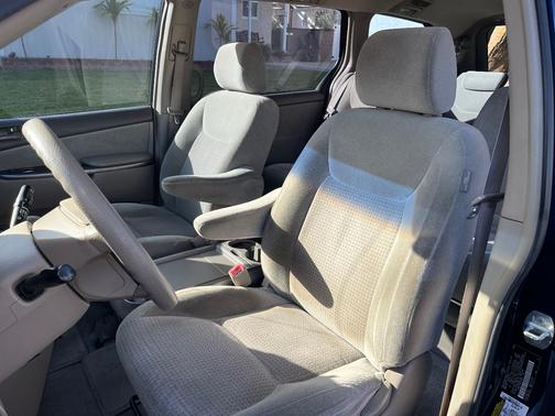 2006 Toyota Sienna CE
