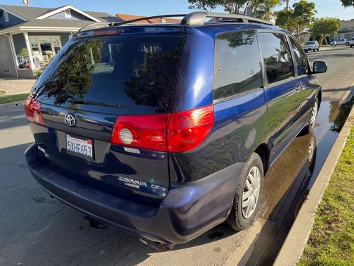 2006 Toyota Sienna CE