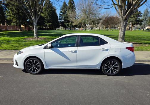 2017 Toyota Corolla SE