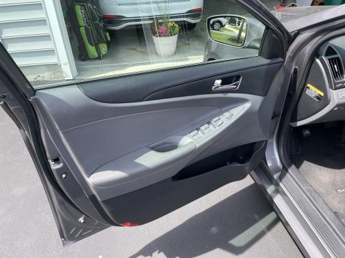 2012 Hyundai SONATA SE