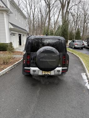 2023 Land Rover Defender First Edition