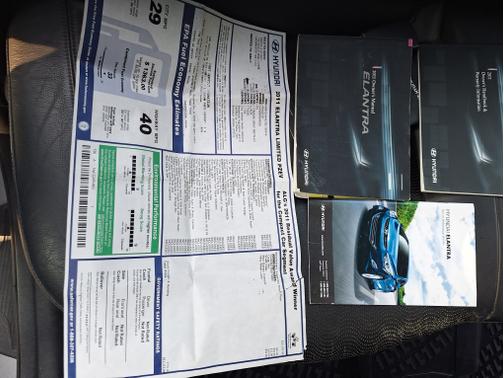 2011 Hyundai ELANTRA Limited