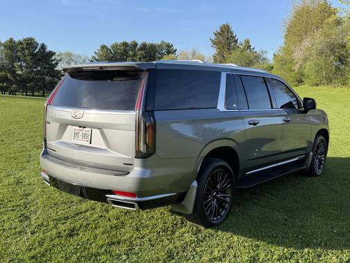 Gray 2022 Cadillac Escalade ESV Luxury