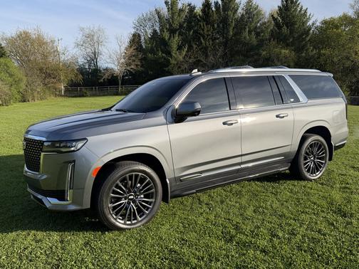 Gray 2022 Cadillac Escalade ESV Luxury