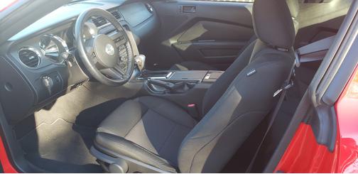 2010 Ford Mustang Premium