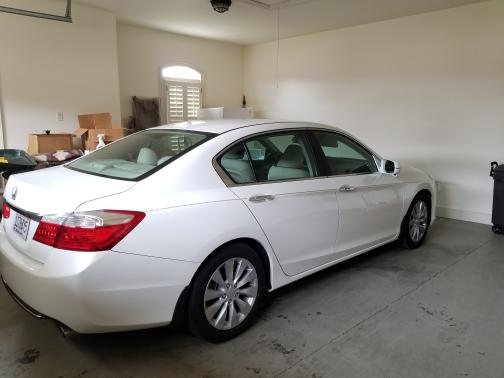 Photo 5 of 5 of 2013 Honda Accord EX-L