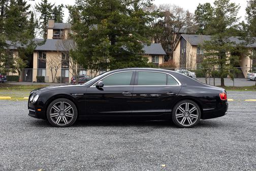 Photo 2 of 29 of 2016 Bentley Flying Spur W12