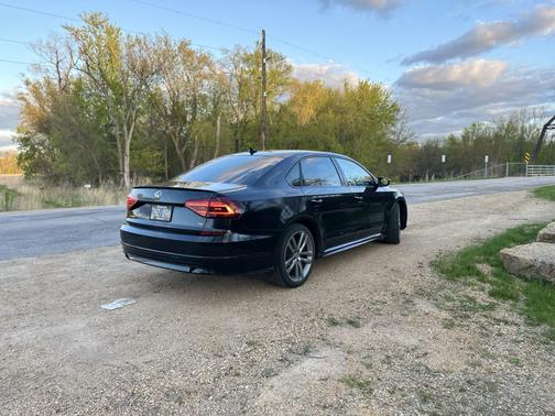Black 2017 Volkswagen Passat 1.8T R-Line w/Comfort