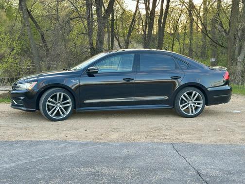 Black 2017 Volkswagen Passat 1.8T R-Line w/Comfort