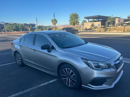 Gray 2018 Subaru Legacy 2.5i