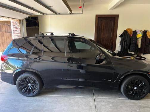 Black 2015 BMW X5 xDrive35d
