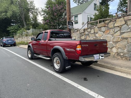 2004 Toyota Tacoma Xtracab