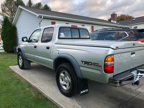 Silver 2003 Toyota Tacoma Double Cab