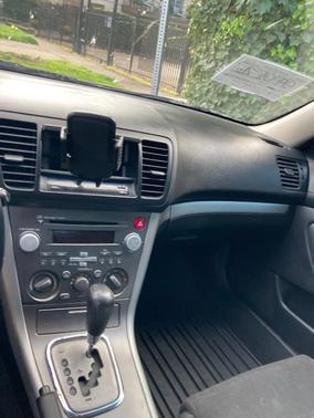 Black 2008 Subaru Outback 2.5 i