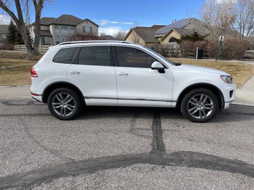 2015 Volkswagen Touareg TDI Lux