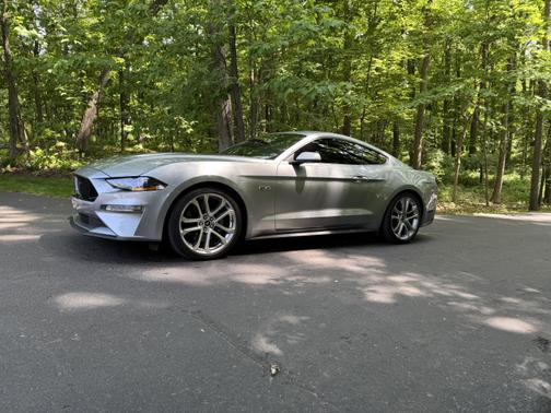 2022 Ford Mustang GT Premium