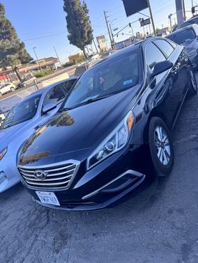 2017 Hyundai SONATA SE