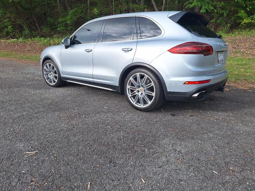 Silver 2015 Porsche Cayenne Cayenne Turbo