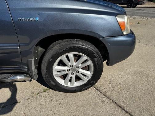 2006 Toyota Highlander Hybrid Base
