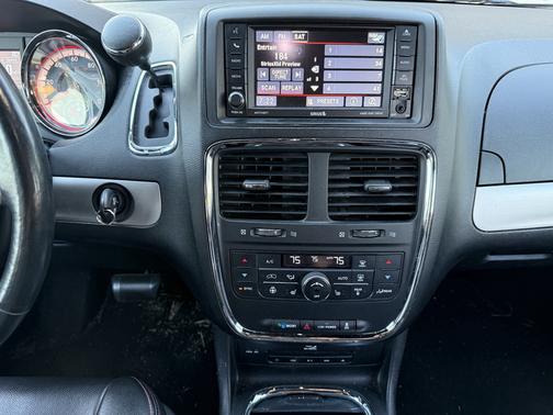 2014 Dodge Grand Caravan R/T