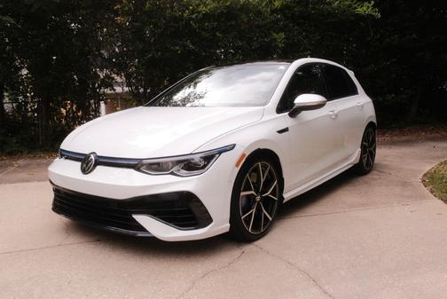 2022 Volkswagen Golf R Base