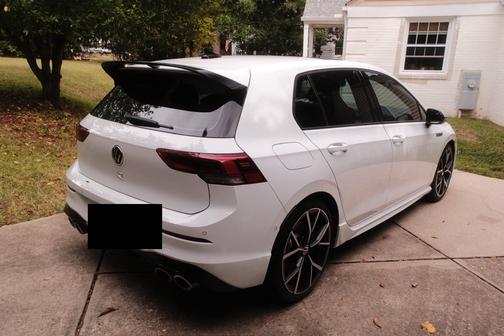 2022 Volkswagen Golf R Base