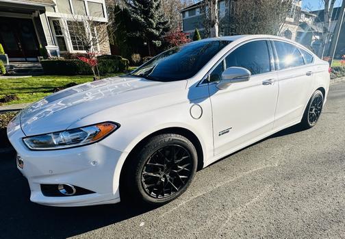 2014 Ford Fusion Energi Titanium