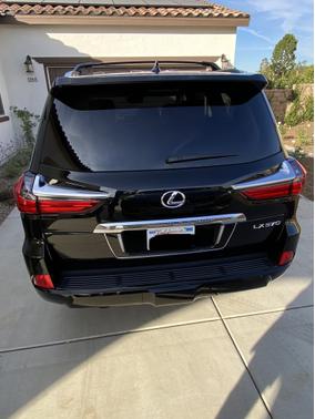 2021 Lexus LX 570 Three-Row