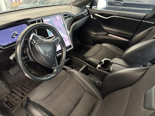 Black 2017 Tesla Model S 75D